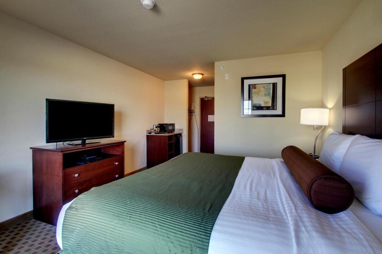 Cobblestone Inn & Suites - Carrington מראה חיצוני תמונה