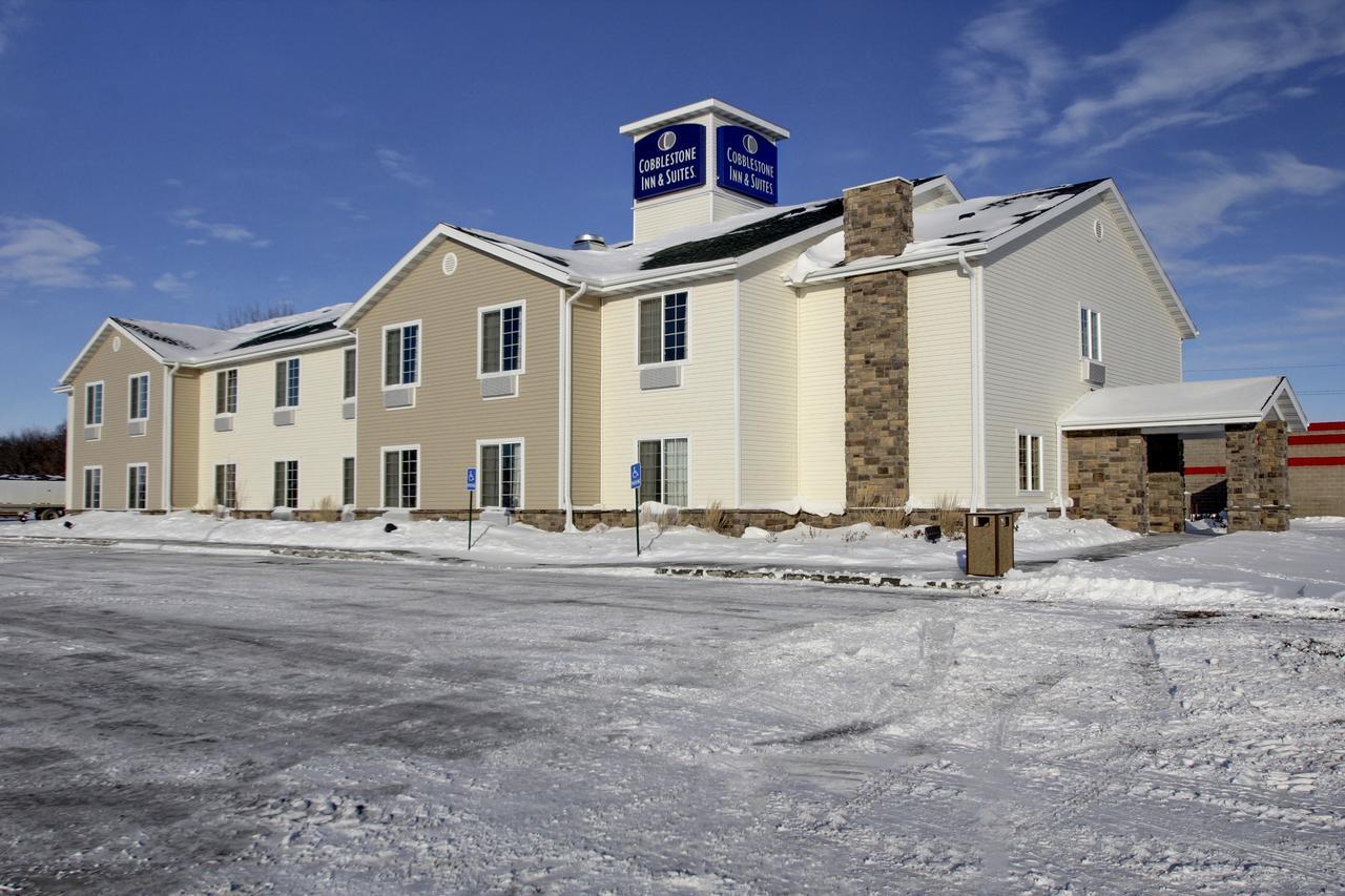 Cobblestone Inn & Suites - Carrington מראה חיצוני תמונה
