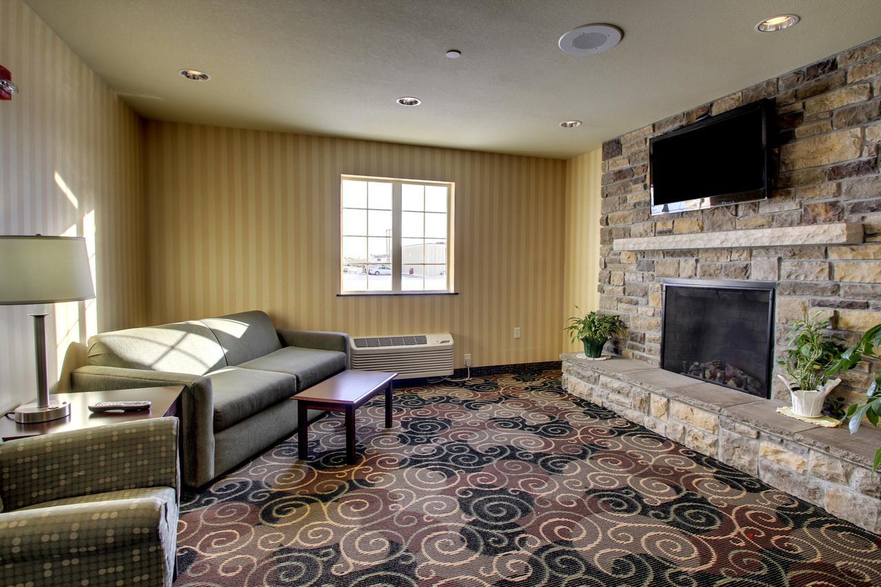 Cobblestone Inn & Suites - Carrington מראה חיצוני תמונה